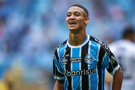 Gustavo Nunes .